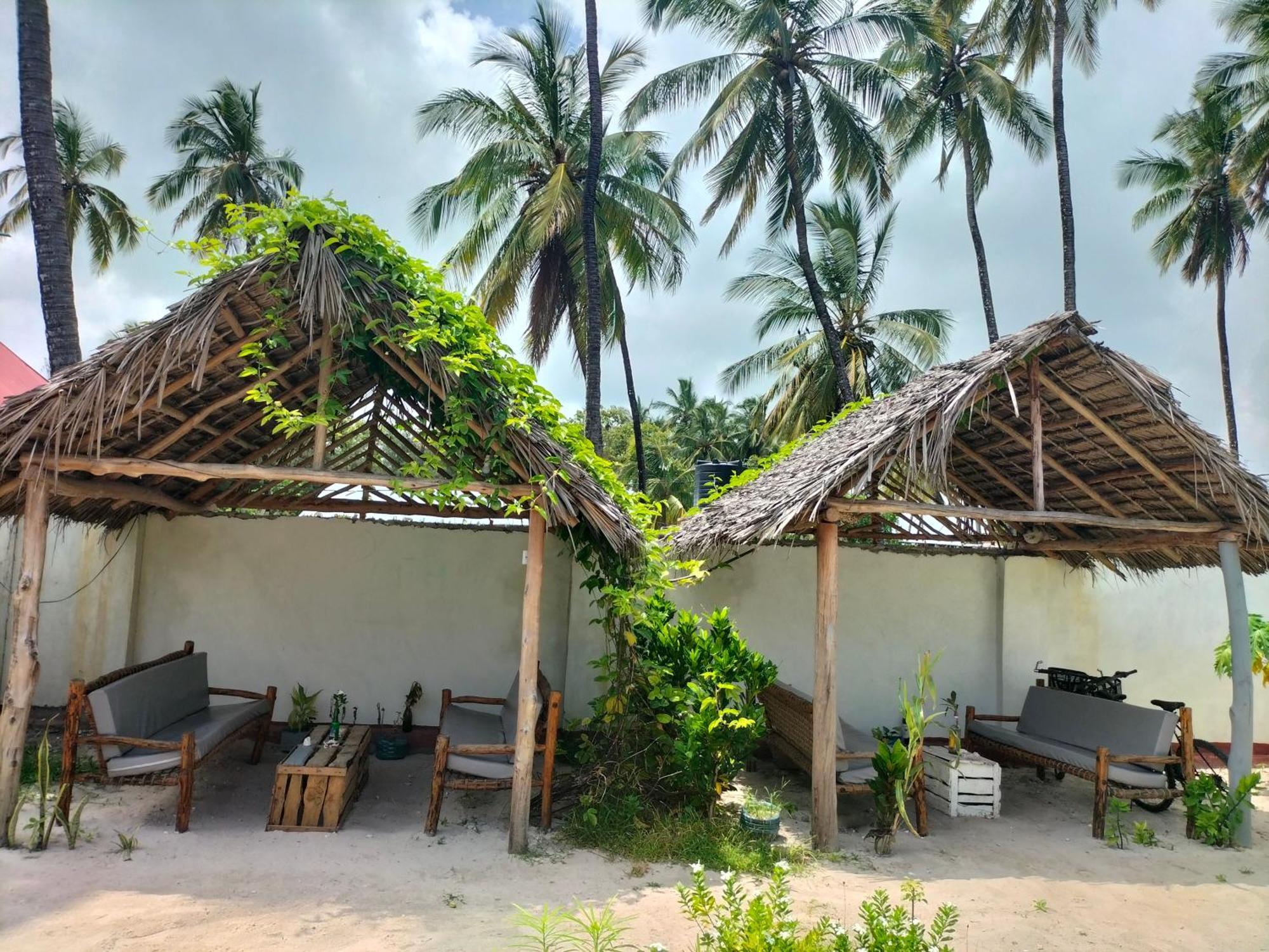 Mambo Leo Hostel Paje Luaran gambar