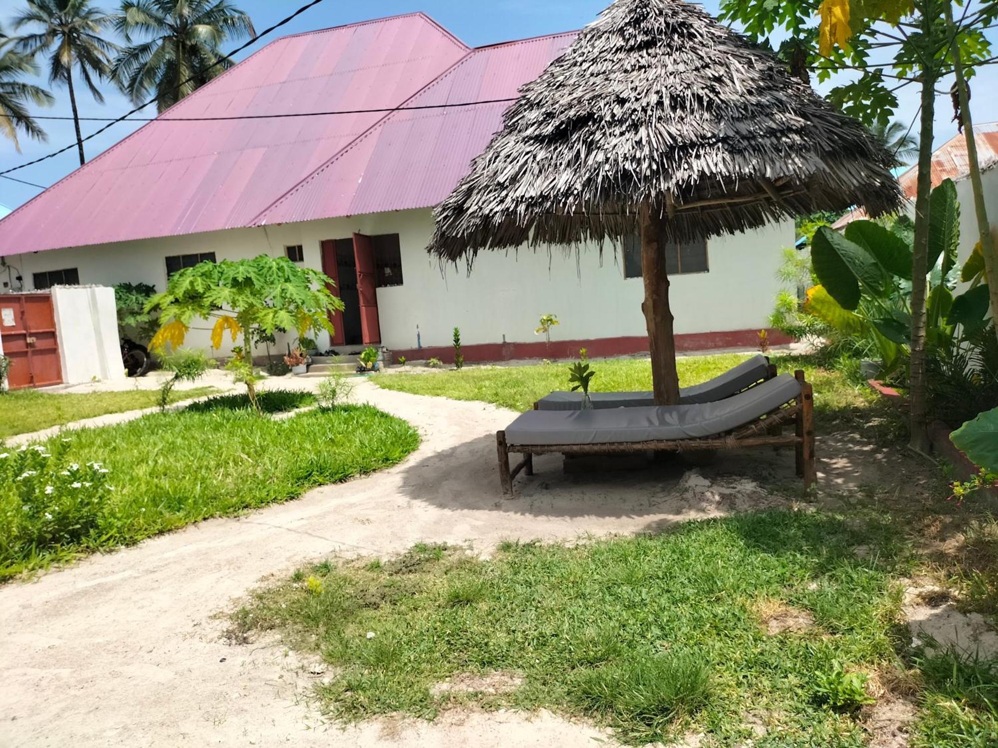 Mambo Leo Hostel Paje Luaran gambar