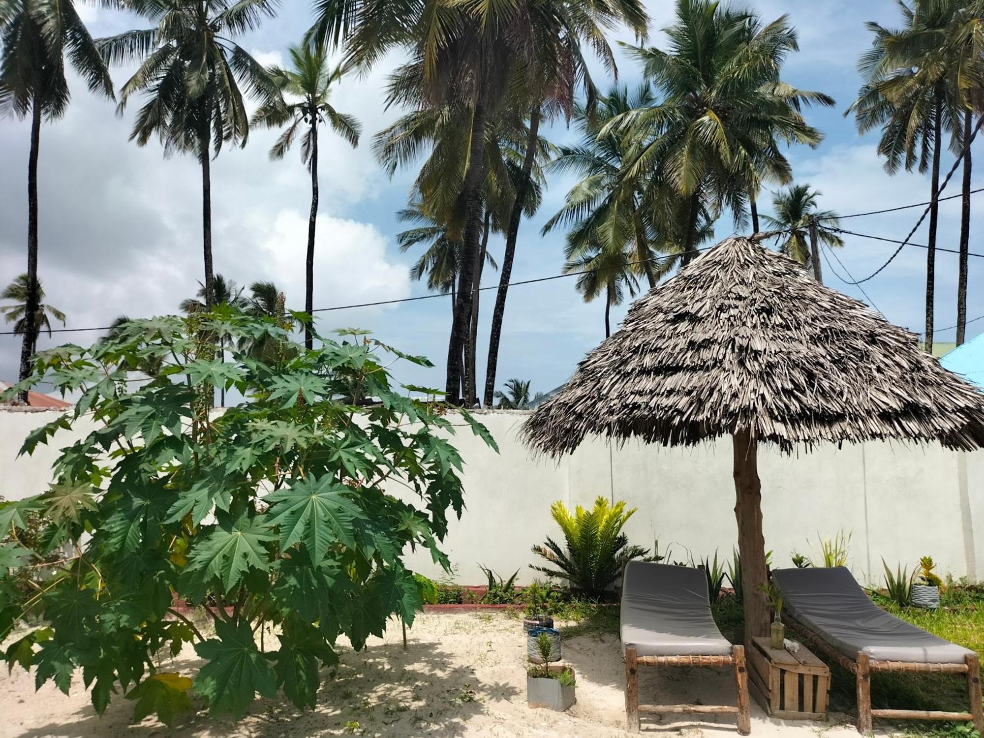 Mambo Leo Hostel Paje Luaran gambar