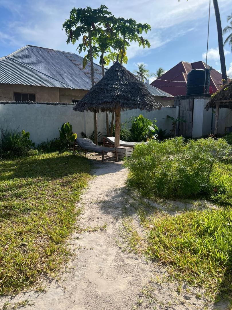 Mambo Leo Hostel Paje Luaran gambar